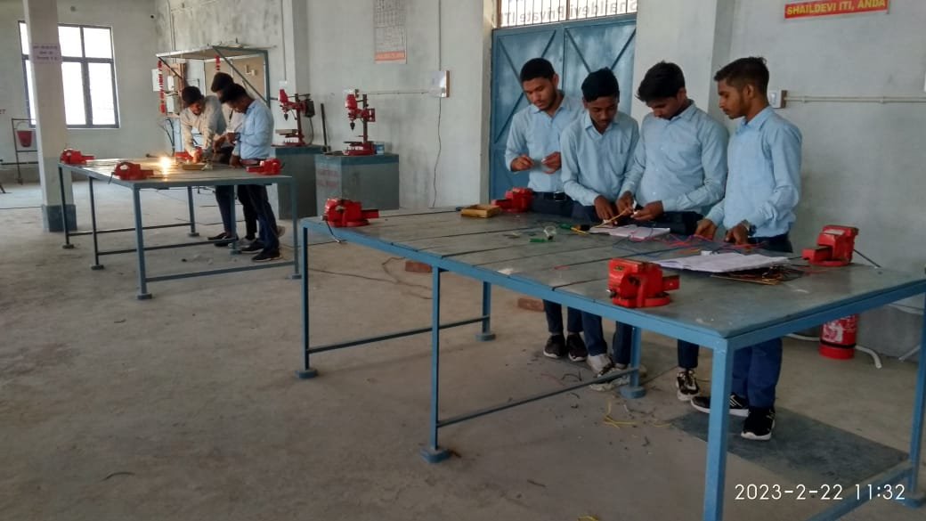 Electrician Practical 12