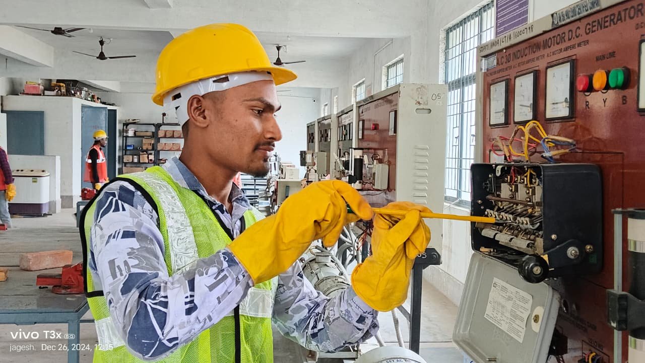 Electrician Practical 24